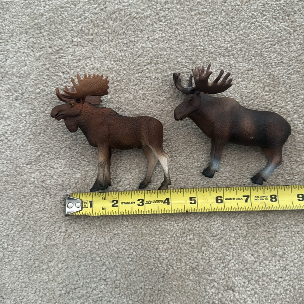 Two moose figurines - Picture 5 of 5